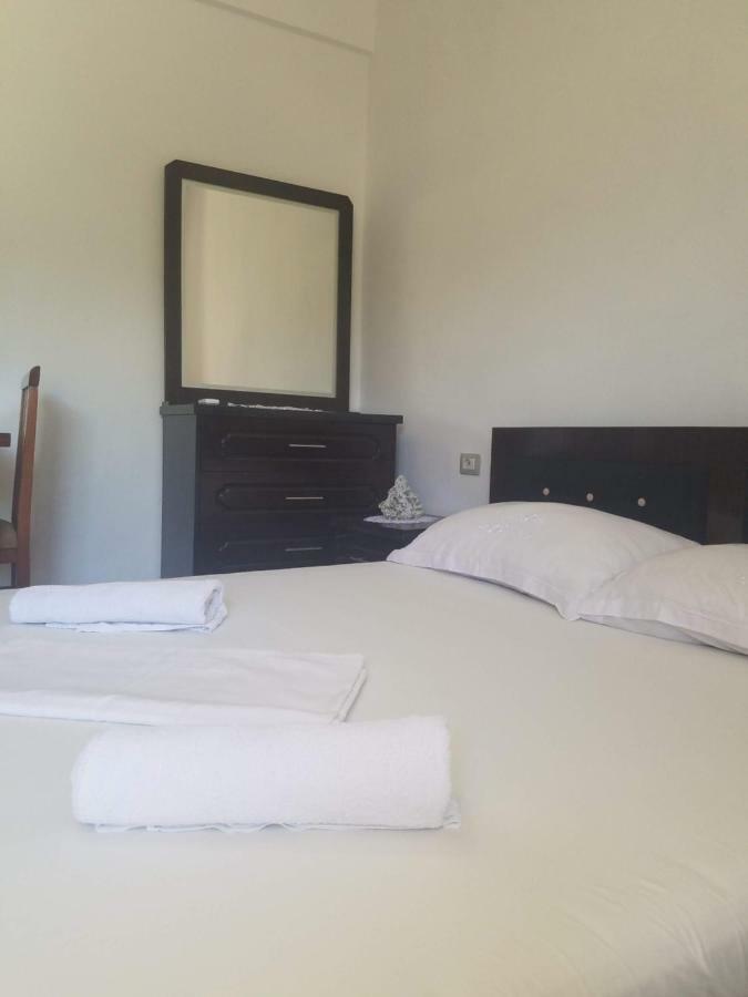 Guesthouse Emanuel Ksamil Kültér fotó
